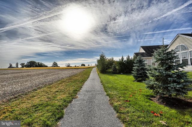 669 BALDWIN WAY, Mount Joy, PA 17552