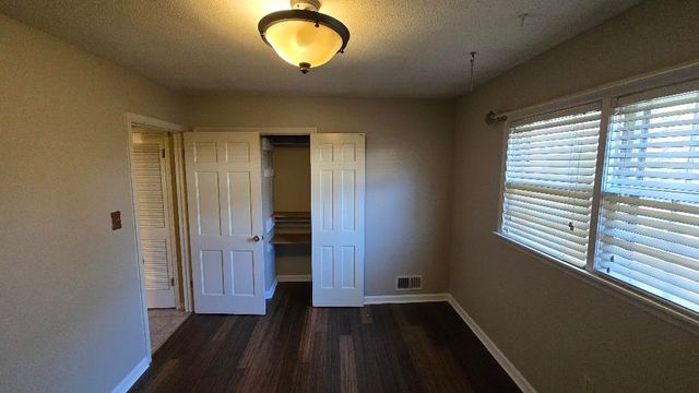 2567 INVERARY DR, Memphis, TN 38119