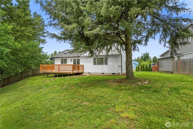 7912 263rd Place NW, Stanwood, WA 98292