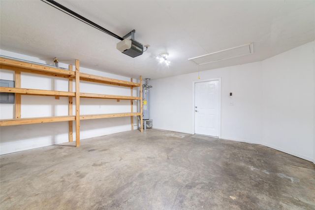 146 Hidden Valley Cir, Huntsville, TX 77340
