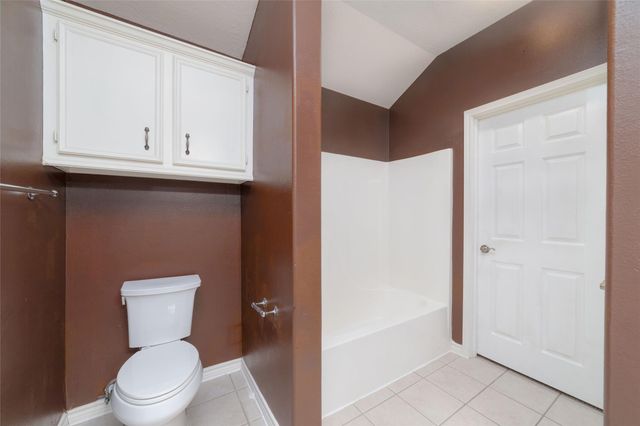 146 Hidden Valley Cir, Huntsville, TX 77340