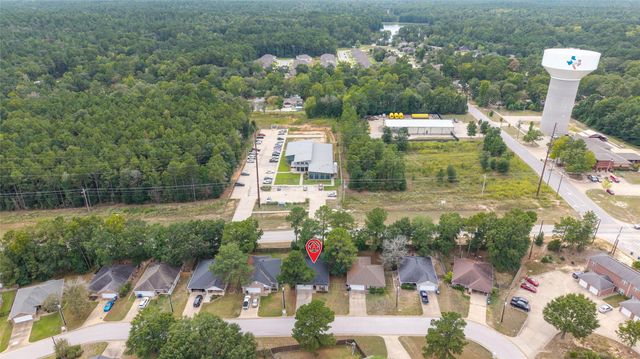 146 Hidden Valley Cir, Huntsville, TX 77340