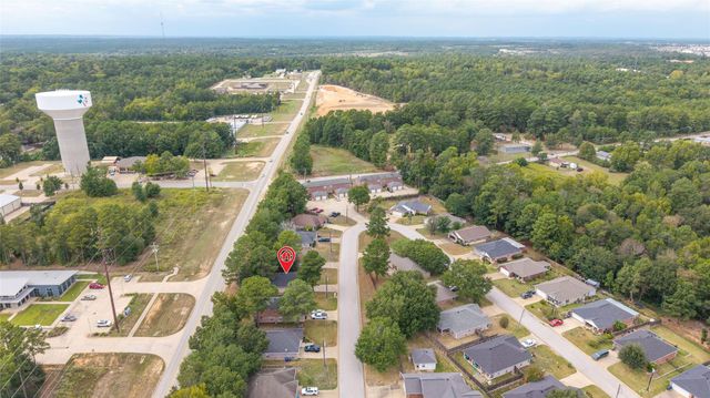 146 Hidden Valley Cir, Huntsville, TX 77340