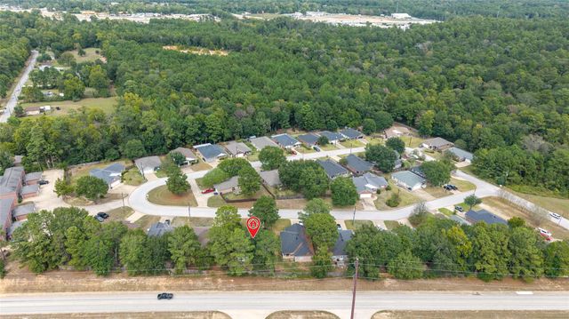 146 Hidden Valley Cir, Huntsville, TX 77340