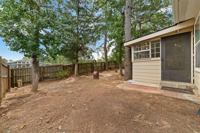 146 Hidden Valley Cir, Huntsville, TX 77340