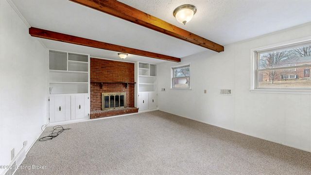 9812 Boxford Ct, Louisville, KY 40242