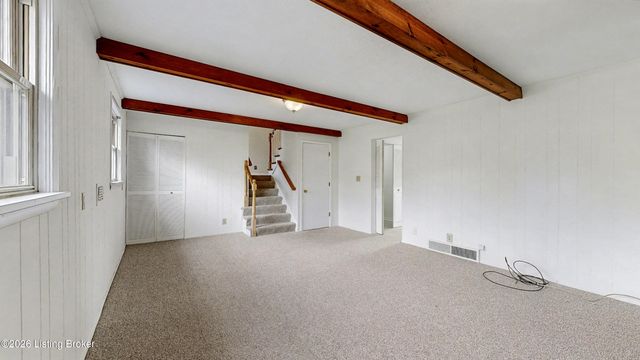 9812 Boxford Ct, Louisville, KY 40242