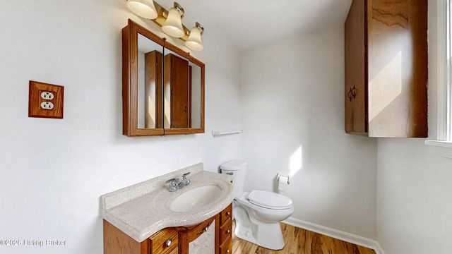 9812 Boxford Ct, Louisville, KY 40242