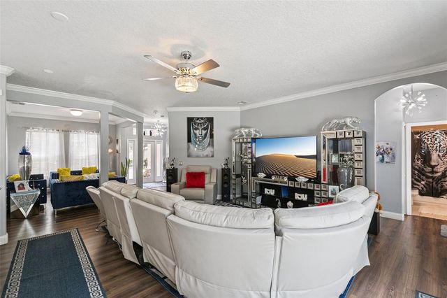 580 ERROL PARKWAY, Apopka, FL 32712