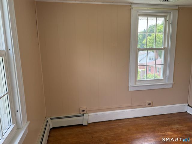 33 Randolph Avenue, Thomaston, CT 06787