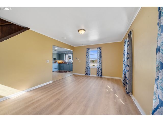 301 ALAMEDA Ave, Astoria, OR 97103