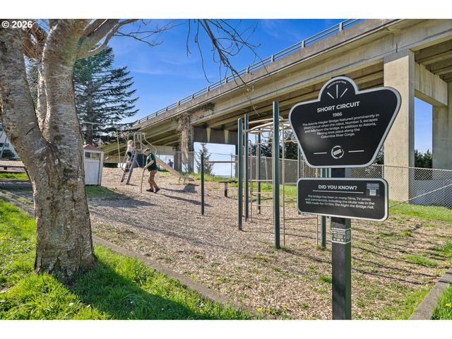 301 ALAMEDA Ave, Astoria, OR 97103