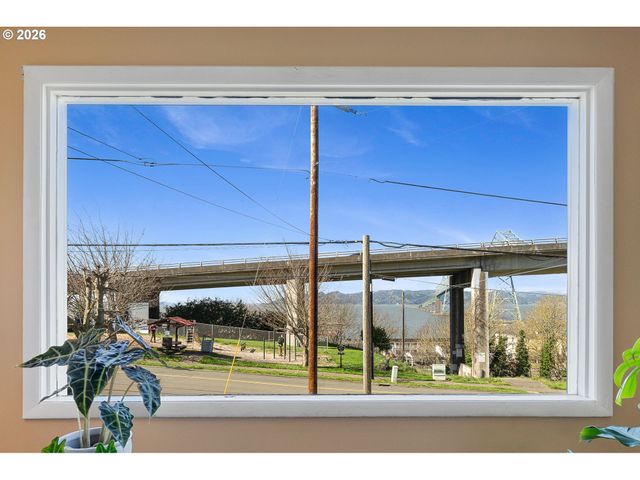 301 ALAMEDA Ave, Astoria, OR 97103