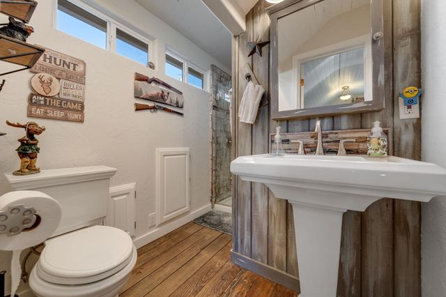 3217 Pleasant Valley Rd, Placerville, CA 95667