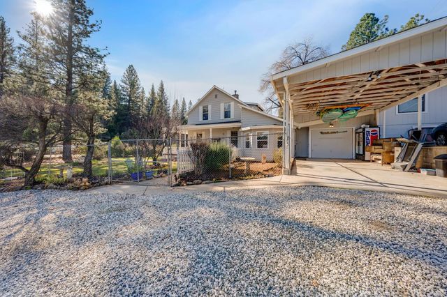 3217 Pleasant Valley Rd, Placerville, CA 95667