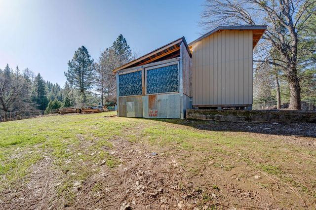 3217 Pleasant Valley Rd, Placerville, CA 95667
