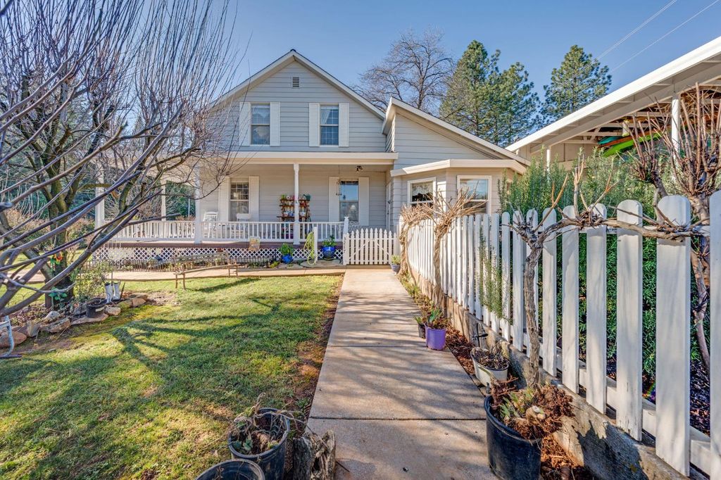 3217 Pleasant Valley Rd, Placerville, CA 95667