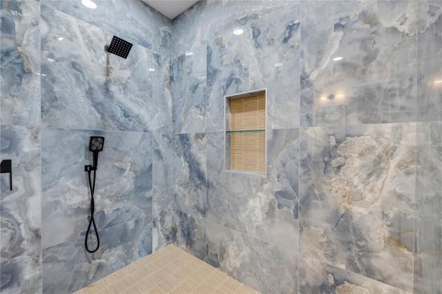 511 YUPON AVENUE, New Smyrna Beach, FL 32169