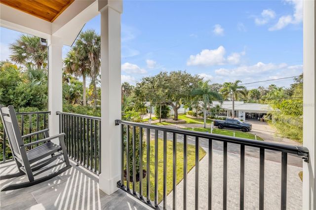 511 YUPON AVENUE, New Smyrna Beach, FL 32169