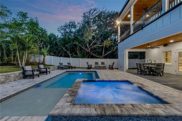 511 YUPON AVENUE, New Smyrna Beach, FL 32169