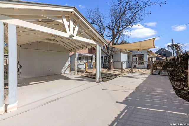 403 N Palmetto, San Antonio, TX 78202