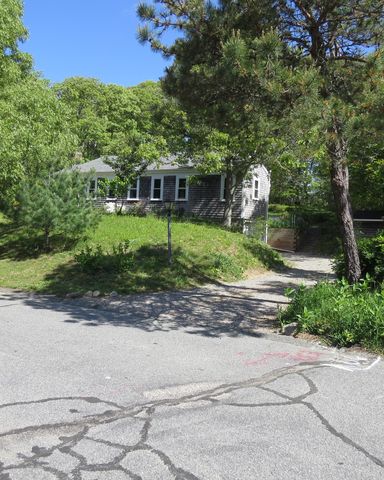 49 Duck Marsh Lane, Chatham, MA 02633