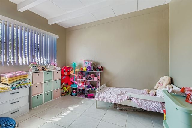 2105 Stanley Avenue, North Las Vegas, NV 89030