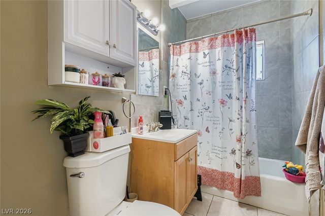 2105 Stanley Avenue, North Las Vegas, NV 89030