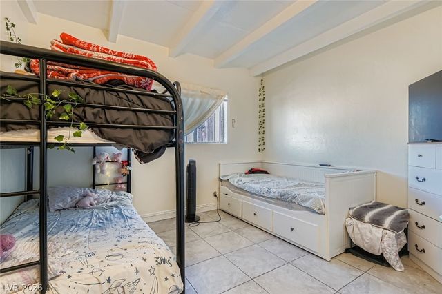 2105 Stanley Avenue, North Las Vegas, NV 89030