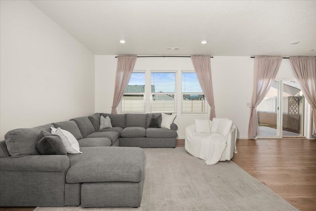 20628 E Meadow Spring Loop, Liberty Lake, WA 99019