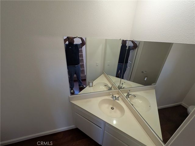 1814 8th, Monrovia, CA 91016