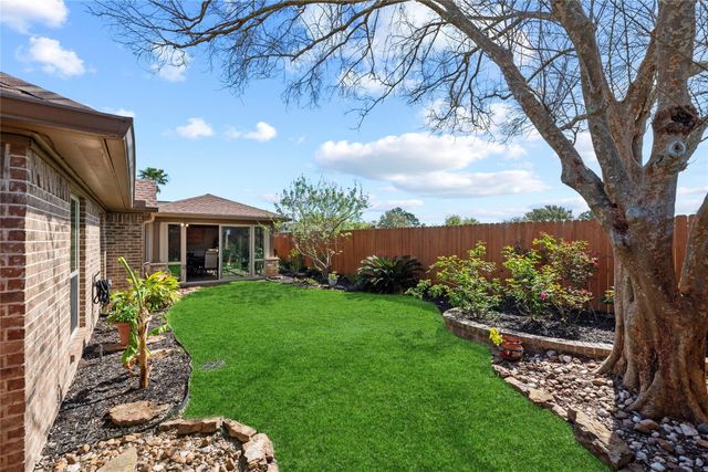 3405 Stonecrest Court, Pearland, TX 77581