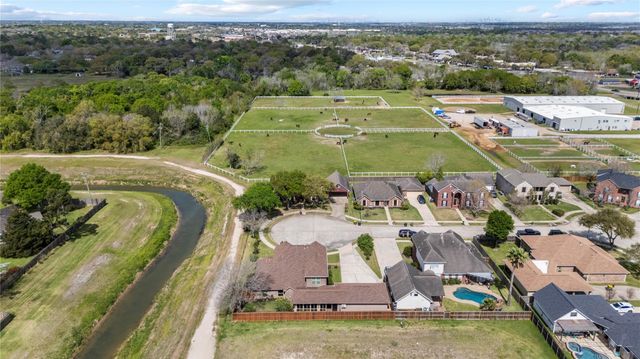 3405 Stonecrest Court, Pearland, TX 77581