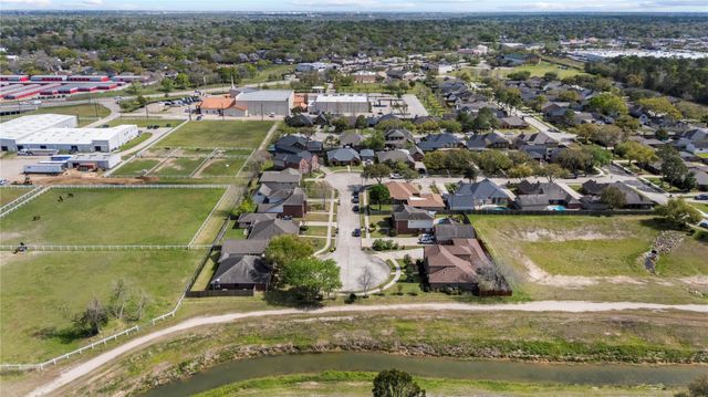 3405 Stonecrest Court, Pearland, TX 77581