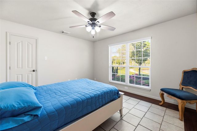 3405 Stonecrest Court, Pearland, TX 77581