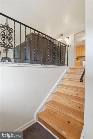 2964 ROOSEVELT DR, Chambersburg, PA 17201
