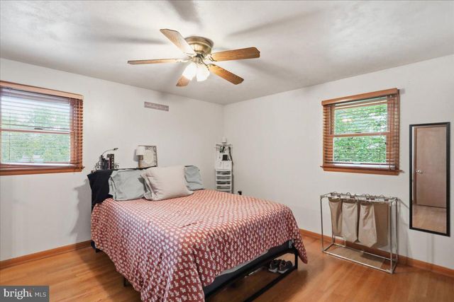 2964 ROOSEVELT DR, Chambersburg, PA 17201