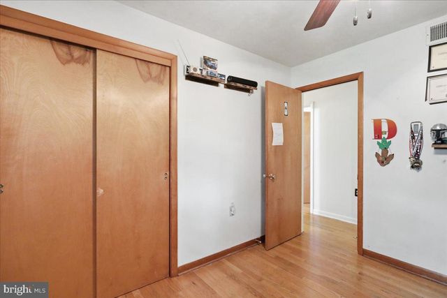 2964 ROOSEVELT DR, Chambersburg, PA 17201