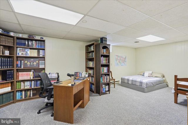 2964 ROOSEVELT DR, Chambersburg, PA 17201