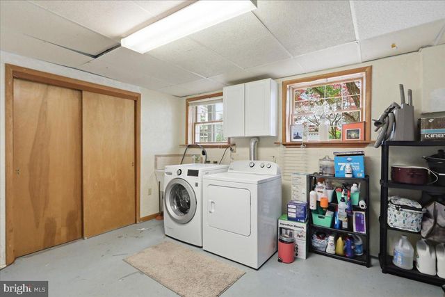 2964 ROOSEVELT DR, Chambersburg, PA 17201