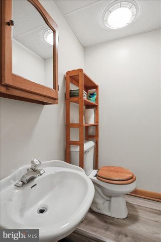 2964 ROOSEVELT DR, Chambersburg, PA 17201