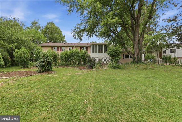 2964 ROOSEVELT DR, Chambersburg, PA 17201