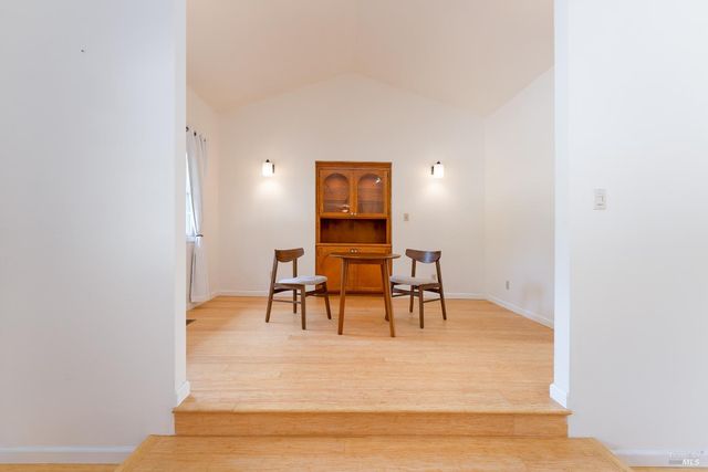 1260 Sequoia Plz, Ukiah, CA 95482