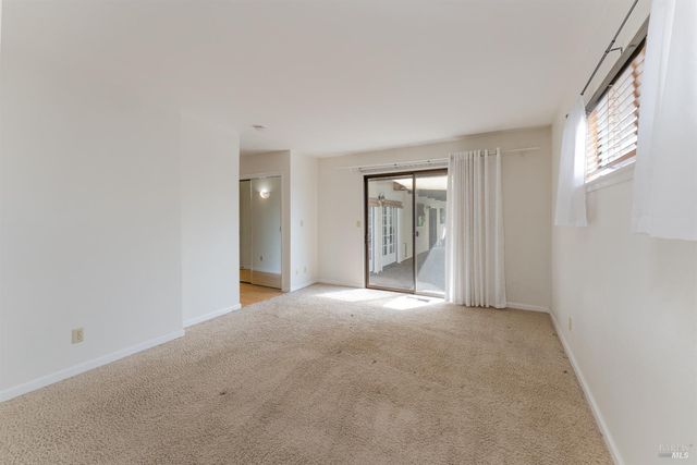 1260 Sequoia Plz, Ukiah, CA 95482