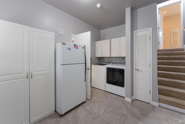 1260 Sequoia Plz, Ukiah, CA 95482