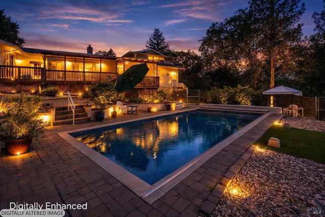 1260 Sequoia Plz, Ukiah, CA 95482