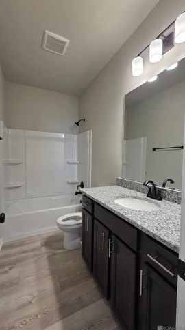 25662 Tarver Dr, Denham Springs, LA 70726