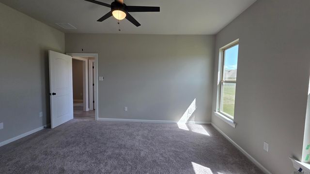 25662 Tarver Dr, Denham Springs, LA 70726