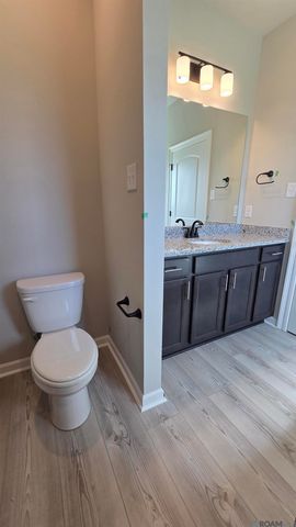 25662 Tarver Dr, Denham Springs, LA 70726