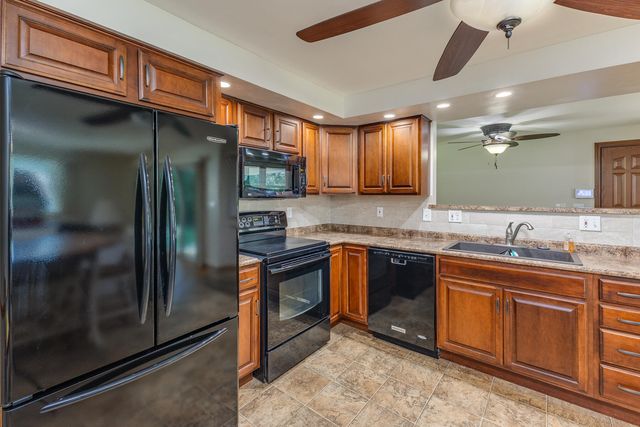 920 E Shoop Road 920 E Shoop Road, Tipp City, OH 45371